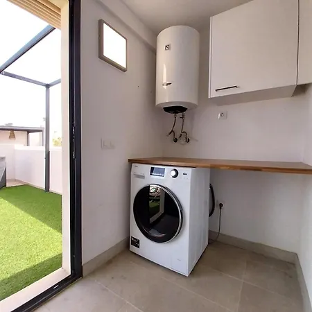 Ma Estates Denebola 1 * Cotillo