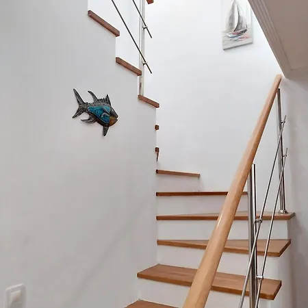 Ma Estates Denebola 1 * Cotillo